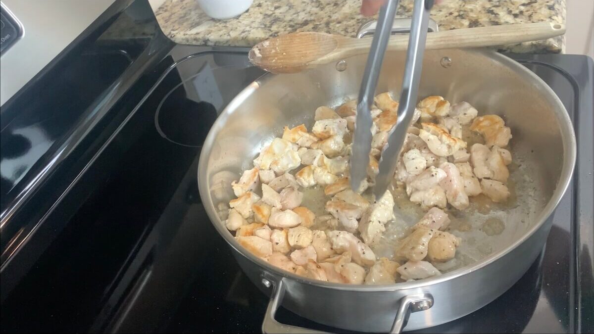 Flip the chicken after cooking for around 3-4 minutes.